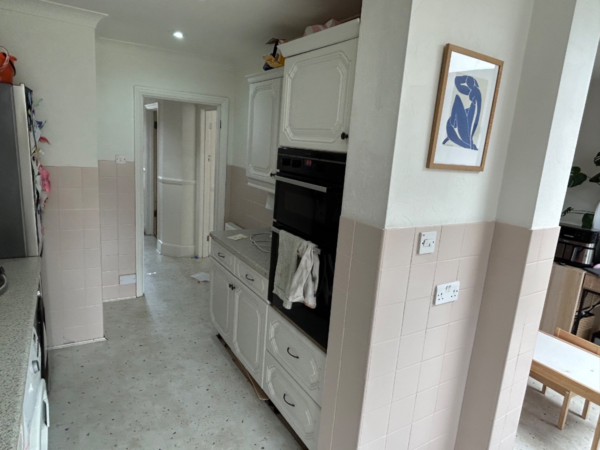 Painter and Decorator: Image 3